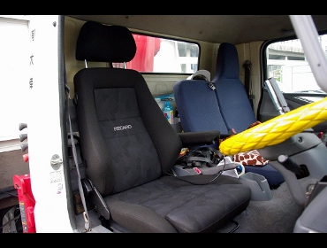 RECARO�i���J���V�[�g�j�@�O�HFUSO�@�L�����^�[�@FE83�Ƀ��J���@�G���S���hMV�@BK�@����