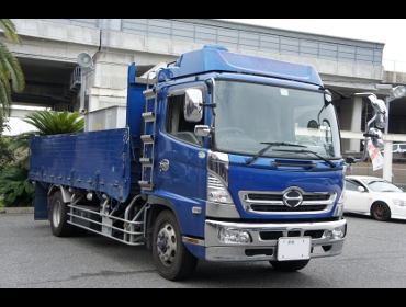 ����@�����W���[�v����RECARO�i���J���j�V�[�g����