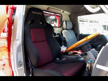 RECARO�i���J���V�[�g�j�@TOYOTA�@�_�C�i�@BU102H�Ƀ��J���@SR-7F SK100�@BK/RED�@����
