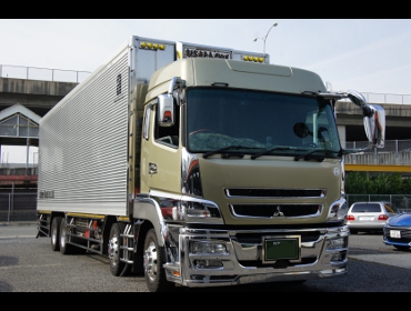 �O�H�ӂ����@�X�[�p�[�O���[�g��RECARO�i���J���j�V�[�g����