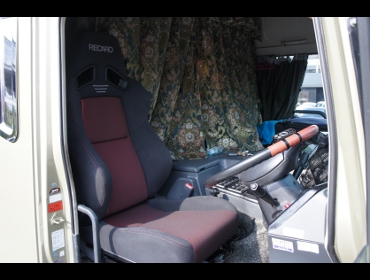 RECARO�i���J���V�[�g�j�@�O�H�ӂ����@�X�[�p�[�O���[�g��RECARO�i���J���j�@SR-7F�@GK100�@BK/RED�@����