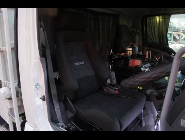 RECARO�i���J���V�[�g�j�@�������@07�t�H���[�h�Ƀ��J���@�G���S���hD�V�[�g�q�[�^�[���@BK�@����