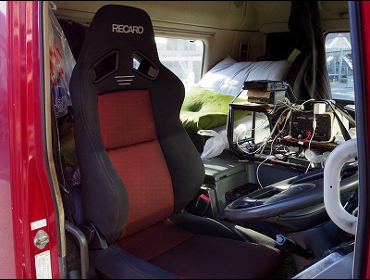 RECARO�i���J���V�[�g�j�@�O�H�ӂ����@�g���N�^�[�@�X�[�p�[�O���[�g�Ƀ��J���@SR-7F�@GK100�@BK/RED�@����