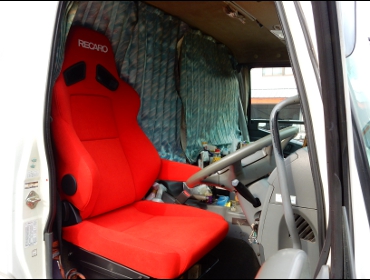 �O�H�ӂ����@�t�@�C�^�[�@FK61F��RECARO�i���J���jSR-7F�@KK100�@RED�@A/R�@����
