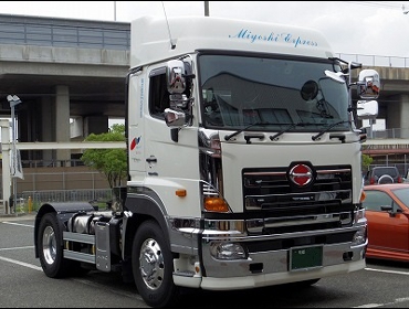 ����@�v���t�B�A��RECARO�i���J���j�V�[�g����