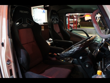 RECARO�i���J���V�[�g�j�@TOYOTA�@�J�����[�h�@�Ɂ@���J���@SR-7F�@GK100�@BK/RED�@�A�[�����X�g�t���@�~2�r�@����