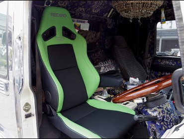 RECARO�i���J���V�[�g�j�@ISUZU�@�t�H���[�h�i2001�N�j�@�Ɂ@���J���@SR-7F�@Lassic�@����Green�@����