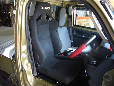 RECARO�i���J���V�[�g�j�@SUBARU�@�T���o�[�g���b�N�@S500�n�i�����Ȃ��j�@�Ɂ@���J���@SR-7F�@KK100�@BK�iA/R�j�@����