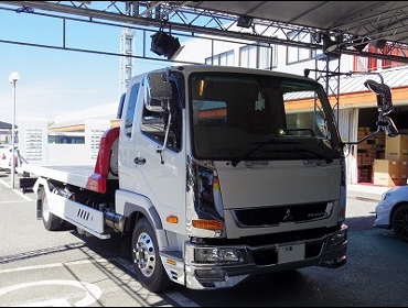 FUSO�@�t�@�C�^�[�@PKG-FK61F�i2016�N12���j�@�Ɂ@RECARO�i���J���j�@SR-7F�@Lassic�@RED�@�A�[�����X�g���@�~2�r�@����
