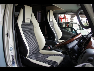 RECARO�i���J���V�[�g�j�@TOYOTA�@�J�����[�h�@�L�����s���O�J�[�i2016�N�j�@�Ɂ@RECARO�i���J���j�@LX-F�@IL110H�@���@�A�[�����X�g�t���@�~���E�@����