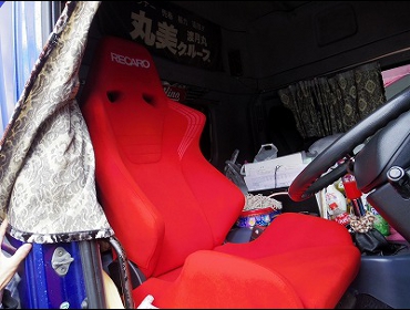 RECARO�i���J���V�[�g�j�@HINO�@�O�����h�v���t�B�A�i2005�N�j�@�Ɂ@RECARO�i���J���j�@SR-6�@KK100S�@RED�@����
