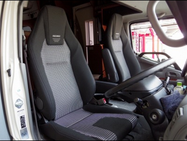 TOYOTA�@�J�����[�h�@�Ɂ@RECARO�i���J���j�@LX-F�@IN110�@BK�@�A�[�����X�g�t���@�~���E�@����