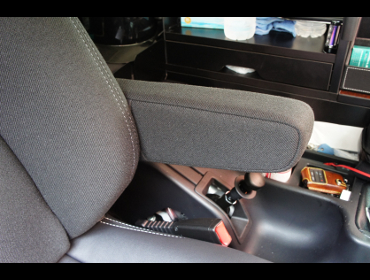 MITSUBISHI�@FUSO�@�t�@�C�^�[�@FQ�i2019�N�j�@�Ɂ@RECARO�i���J���j�@LX-F�@TR�@NN�@BK�@����