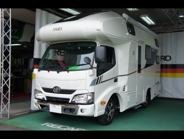 TOYOTA�@�J�����[�h�@�Ɂ@RECARO�i���J���j�@LX-F�@IN110�@BK�@A/R�@�~���E�@����