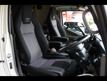 TOYOTA�@�J�����[�h�@�Ɂ@RECARO�i���J���j�@LX-F�@IN110�@BK�@A/R�@�~���E�@����