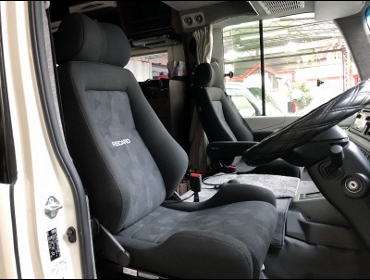 TOYOTA�@�R�[�X�^�[�@�L�����s���O�@�Ɂ@RECARO�i���J���j�@�G���S���hD�@�V�[�g�q�[�^�[�t���@���@�G���S���hD�@�V�[�g�q�[�^�[�t���@�L���v�e���V�[�g�@����
