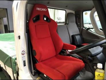 TOYOTA�@�g���G�[�X�@TRY230�i2019�N�j�@�Ɂ@RECARO�i���J���j�@SR-7F�@KK100�@RED�@�A�[�����X�g�t���@����