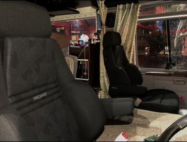 TOYOTA�@NUTS RV�@�R�[�X�^�[�@�{�[�_�[�i���h�A�t���ԁj�@�Ɂ@RECARO�i���J���j�@�I���\�y�hAN220HV BK�@�A�[�����X�g�t���@�~���E�@����