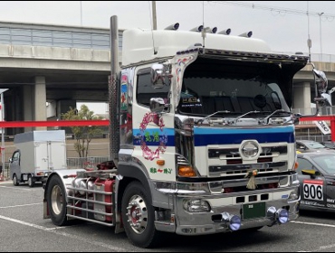 HINO�@�v���t�B�A�@�Ɂ@RECARO�i���J���j�@SR-7�@KK100�@RED�@����