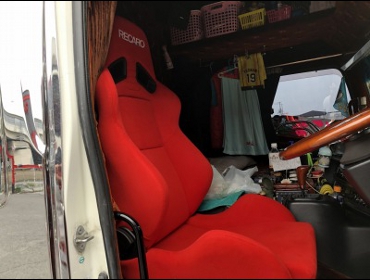 HINO�@�v���t�B�A�@�Ɂ@RECARO�i���J���j�@SR-7�@KK100�@RED�@����