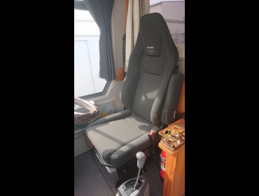 HINO�@���G�b�Z�@RX�@RS4JFFET�@�Ɂ@RECARO�i���J���j�@LX-F�@TR�@NN�@BK�@����