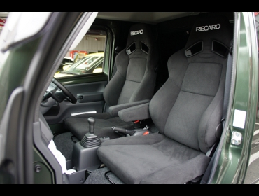 SUZUKI�@�X�[�p�[�L�����[�@DA16T�i2020�N�j�@�Ɂ@RECARO�i���J���j�@SR-7F�@KK100�@BK�@�A�[�����X�g�t���@�~���E�@����