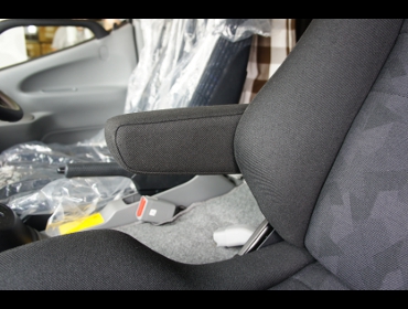 TOYOTA�@�J�����[�h�@KDY231���i2019�N�j�@�Ɂ@RECARO�i���J���j�@�G���S���hD�@BK�@�A�[�����X�g�t���@����