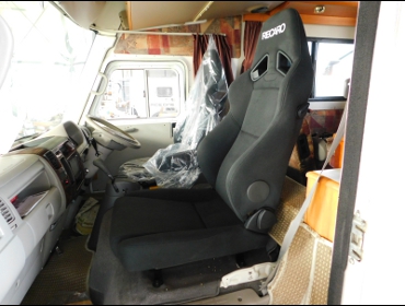 TOYOTA�@�J�����[�h�G�N�X�e�[�W�i2005�N�j�@�Ɂ@RECARO�i���J���j�@SR-7F�@KK100�@BK�@�~���E�@����