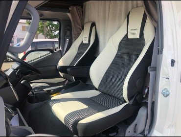 TOYOTA�@�J�����[�h�@KDY281���@�o���e�b�NZIL5�@�Ɂ@RECARO�i���J���j�@LX-F�@IL110H�@���@�~���E�@����