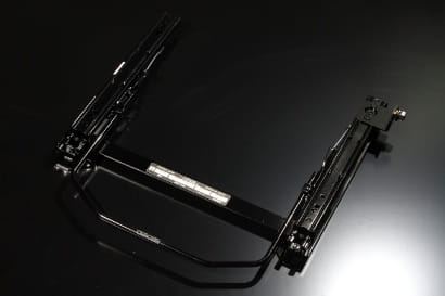 SUZUKI　スイフト　ZC33用　ウルトラローポジションレール（保安基準適合品）　トライアルオリジナル商品